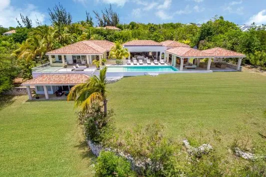 La Favorita, Terres Basses hillside, St. Martin