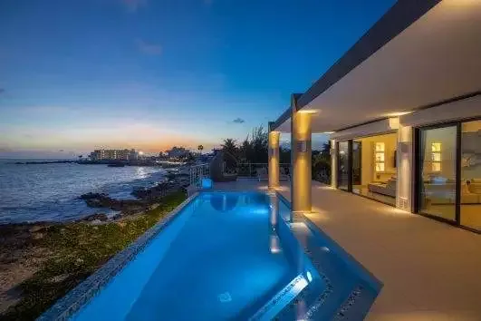 Villa Alma, Beacon Hill Dutch Side