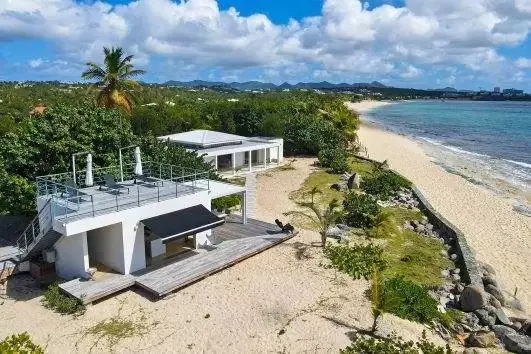 Rock Sea, beachfront, Long Bay Beach, French Side