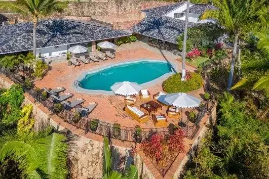 Villa Castillo, hillside, Puerto Vallata